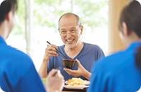 自己決定を促す「選べるお食事」